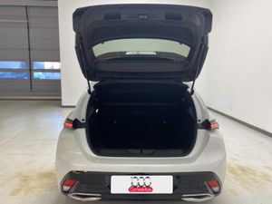 Peugeot 308 5p Allure Gasolina 130 S&S 6 Vel. MAN   - Foto 9