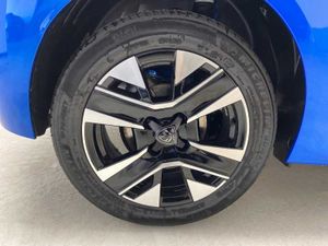 Peugeot 208 Nuevo  5P Allure Puretech 100 S&S 6 Vel. MAN   - Foto 15
