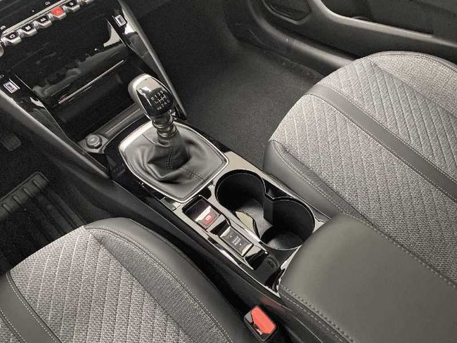 Peugeot 208 Nuevo  5P Allure Puretech 100 S&S 6 Vel. MAN   - Foto 17