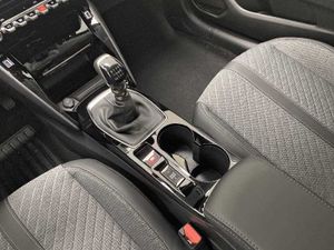 Peugeot 208 Nuevo  5P Allure Puretech 100 S&S 6 Vel. MAN   - Foto 17