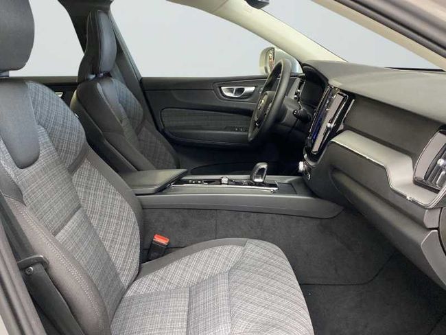 Volvo XC60 Recharge Core, T6 AWD Híbrido enchufable, Eléctrico/Gasolina, Bright   - Foto 38