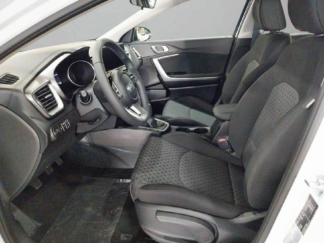 Kia Ceed 1.0 T-GDi 74kW (100CV) Concept  - Foto 9