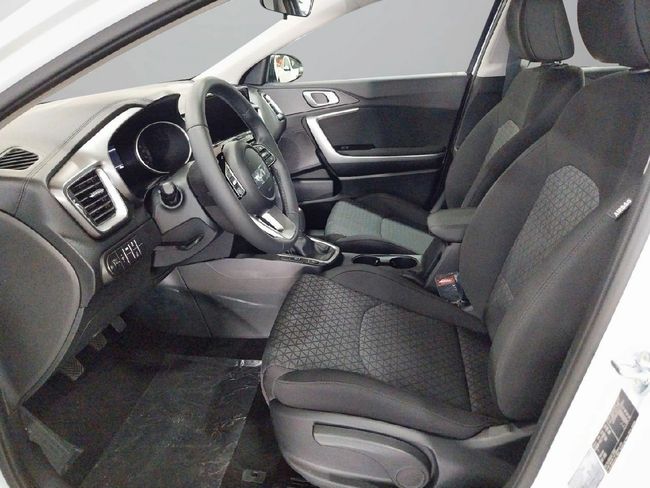 Kia Ceed 1.0 T-GDi 74kW (100CV) Concept  - Foto 9