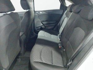 Kia Ceed 1.0 T-GDi 74kW (100CV) Concept  - Foto 10