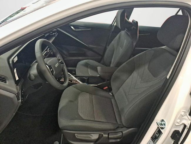 Kia Niro 1.6 GDi HEV 95kW (129CV) Concept  - Foto 10