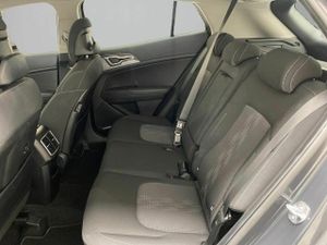 Kia Sportage 1.6 T-GDi MHEV 118kW (160CV) Drive 17  - Foto 8