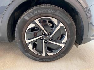 Kia Sportage 1.6 T-GDi MHEV 118kW (160CV) Drive 17  - Foto 12