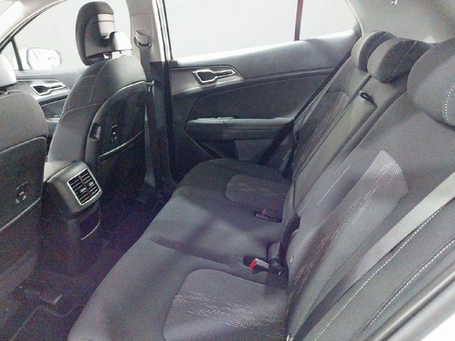 Kia Sportage 1.6 T-GDi MHEV 118kW Business 4x2 DCT  - Foto 9