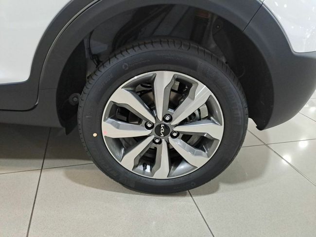 Kia Stonic 1.0 T-GDi 74kW (100CV) MHEV MT Drive  - Foto 10