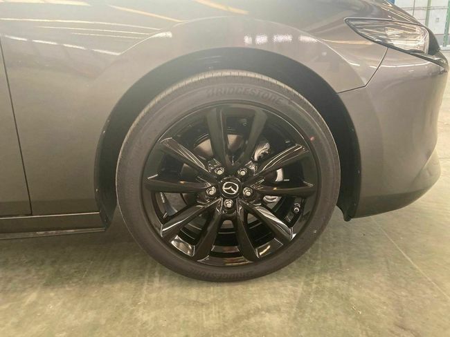 Mazda 3 2.5L E-SKY G MHEV 103kW Homura  - Foto 6