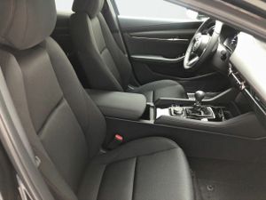 Mazda 3 2.5L E-SKY G MHEV 103kW Homura  - Foto 23