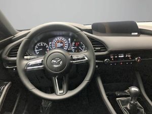 Mazda 3 2.5L E-SKY G MHEV 103kW Homura  - Foto 17