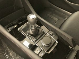 Mazda 3 2.5L E-SKY G MHEV 103kW Homura  - Foto 20