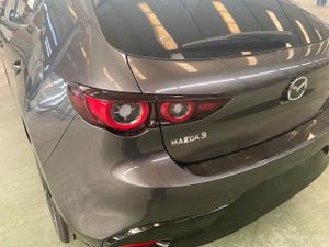 Mazda 3 2.5L E-SKY G MHEV 103kW Homura  - Foto 10