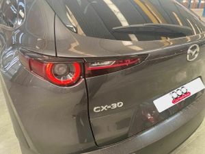 Mazda CX-30 e-SKYACTIV G Homura  - Foto 10