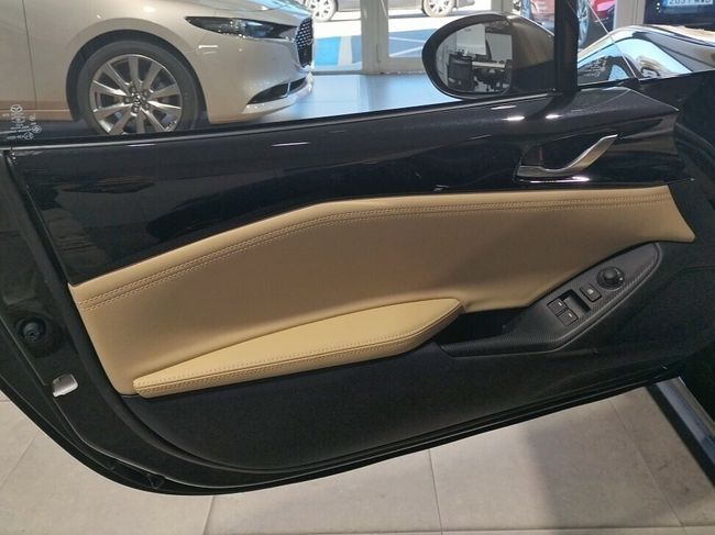 Mazda MX-5 1.5 SKYACTIV-G 97 kW (132 CV) MT Kazari  - Foto 20