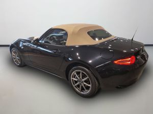 Mazda MX-5 1.5 SKYACTIV-G 97 kW (132 CV) MT Kazari  - Foto 9