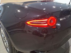 Mazda MX-5 1.5 SKYACTIV-G 97 kW (132 CV) MT Kazari  - Foto 10