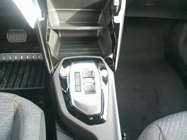 Peugeot 2008 N2008 Style Hybrid 145 eDCS6  - Foto 14