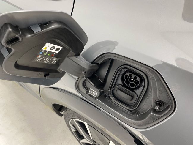 Peugeot 208 GT HYBRID 110 eDCS6  - Foto 18