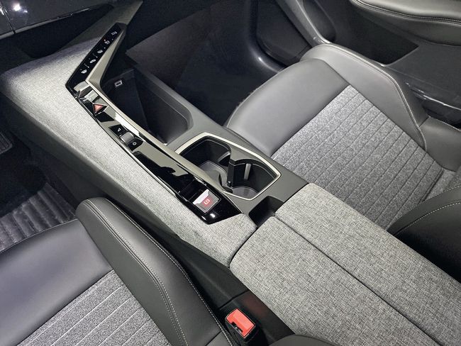 Peugeot 3008 Hybrid 1.2 107KW Allure eDCS6  - Foto 21