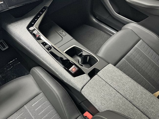 Peugeot 3008 Hybrid 1.2 107KW GT eDCS6  - Foto 16