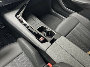 Peugeot 3008 Hybrid 1.2 107KW GT eDCS6  - Foto 16