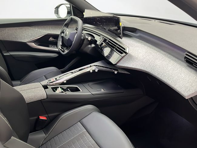 Peugeot 3008 Hybrid 1.2 107KW GT eDCS6  - Foto 23