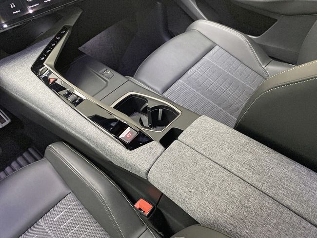 Peugeot 3008 Hybrid 1.2 107KW GT eDCS6  - Foto 24