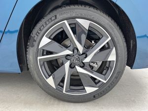 Peugeot 308 5P Allure Hybrid MHEV 145 e-DCS6  - Foto 9