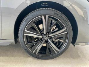 Peugeot 308 5P GT Hybrid MHEV 145 e-DCS6  - Foto 15