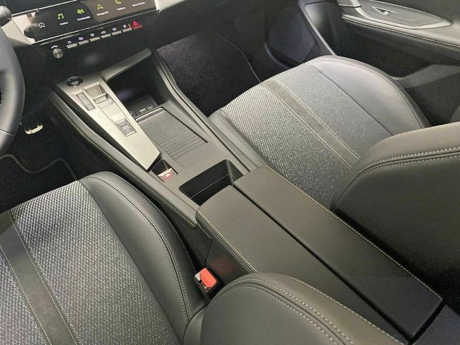 Peugeot 308 5P GT Hybrid MHEV 145 e-DCS6  - Foto 18