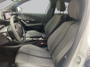 Peugeot e-2008 Eléctrico Allure 156 (115kW)  - Foto 9