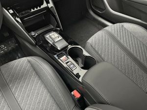 Peugeot e-208 Allure Eléctrico 156 (115 Kw)  - Foto 23