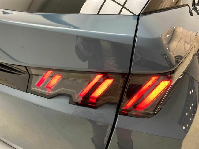 Peugeot e-3008 Allure Eléctrico 157kW  - Foto 23