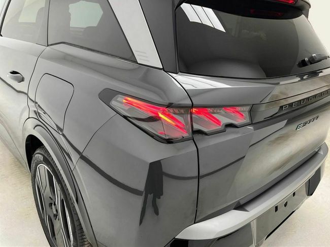 Peugeot e-5008 GT Eléctrico 157kW  - Foto 23