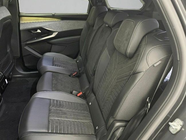 Peugeot e-5008 GT Eléctrico 157kW  - Foto 11