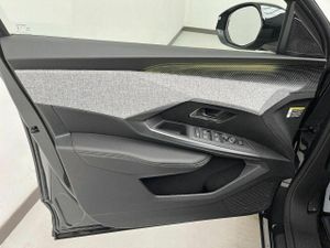 Peugeot e-5008 GT Eléctrico 157kW  - Foto 25