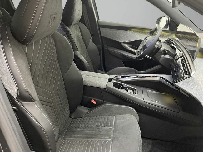 Peugeot e-5008 GT Eléctrico 157kW  - Foto 26
