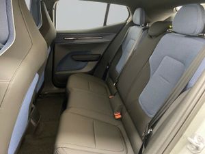 Volvo EX30 Single Motor Extended Range Plus Auto  - Foto 11