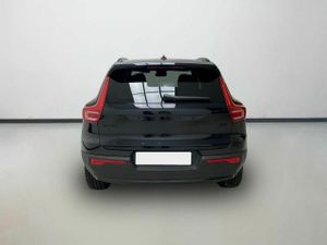 Volvo XC40 2.0 B3 G Black Edition Plus Auto  - Foto 5