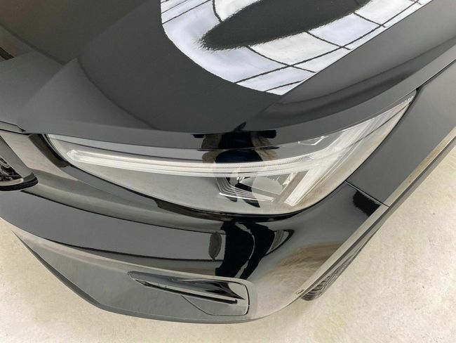 Volvo XC40 2.0 B3 G Black Edition Plus Auto  - Foto 20