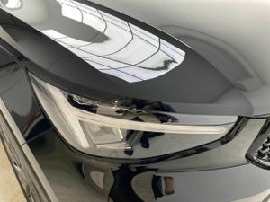 Volvo XC40 2.0 B3 G Black Edition Plus Auto  - Foto 21