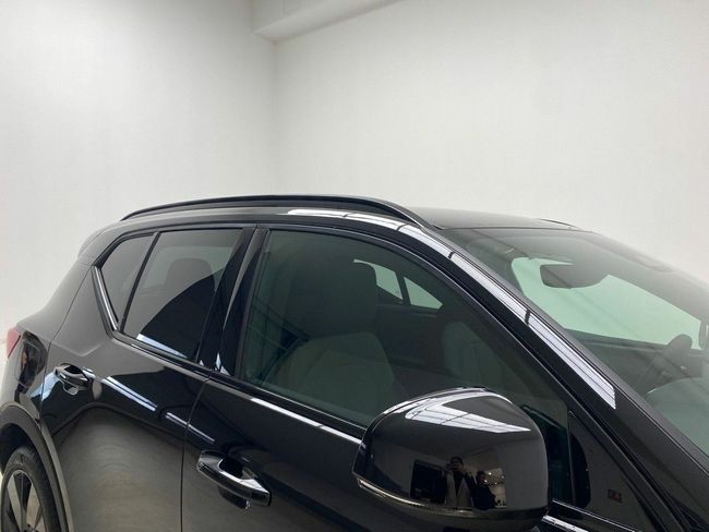 Volvo XC40 2.0 B3 G Black Edition Plus Auto  - Foto 22