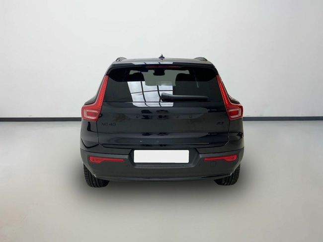 Volvo XC40 2.0 B3 G Black Edition Plus Auto  - Foto 5