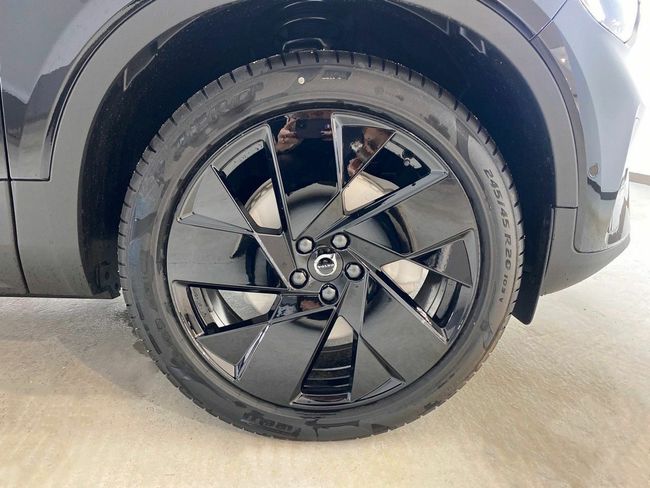 Volvo XC40 2.0 B3 G Black Edition Plus Auto  - Foto 16