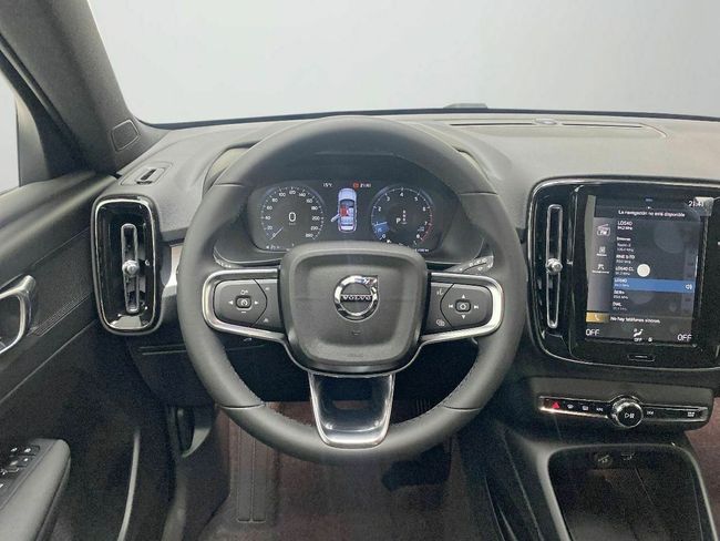 Volvo XC40 2.0 B3 G Core Auto  - Foto 18