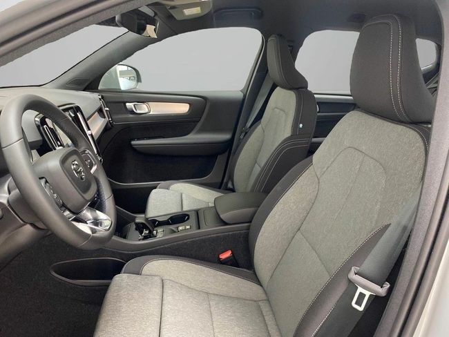 Volvo XC40 2.0 B3 G Core Auto  - Foto 11
