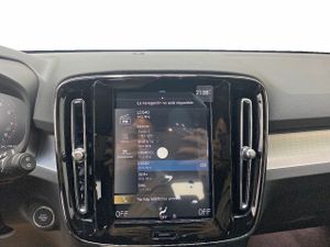 Volvo XC40 2.0 B3 G Core Auto  - Foto 19
