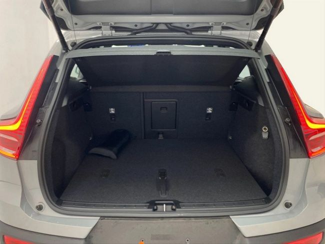 Volvo XC40 2.0 B3 G Core Auto  - Foto 13